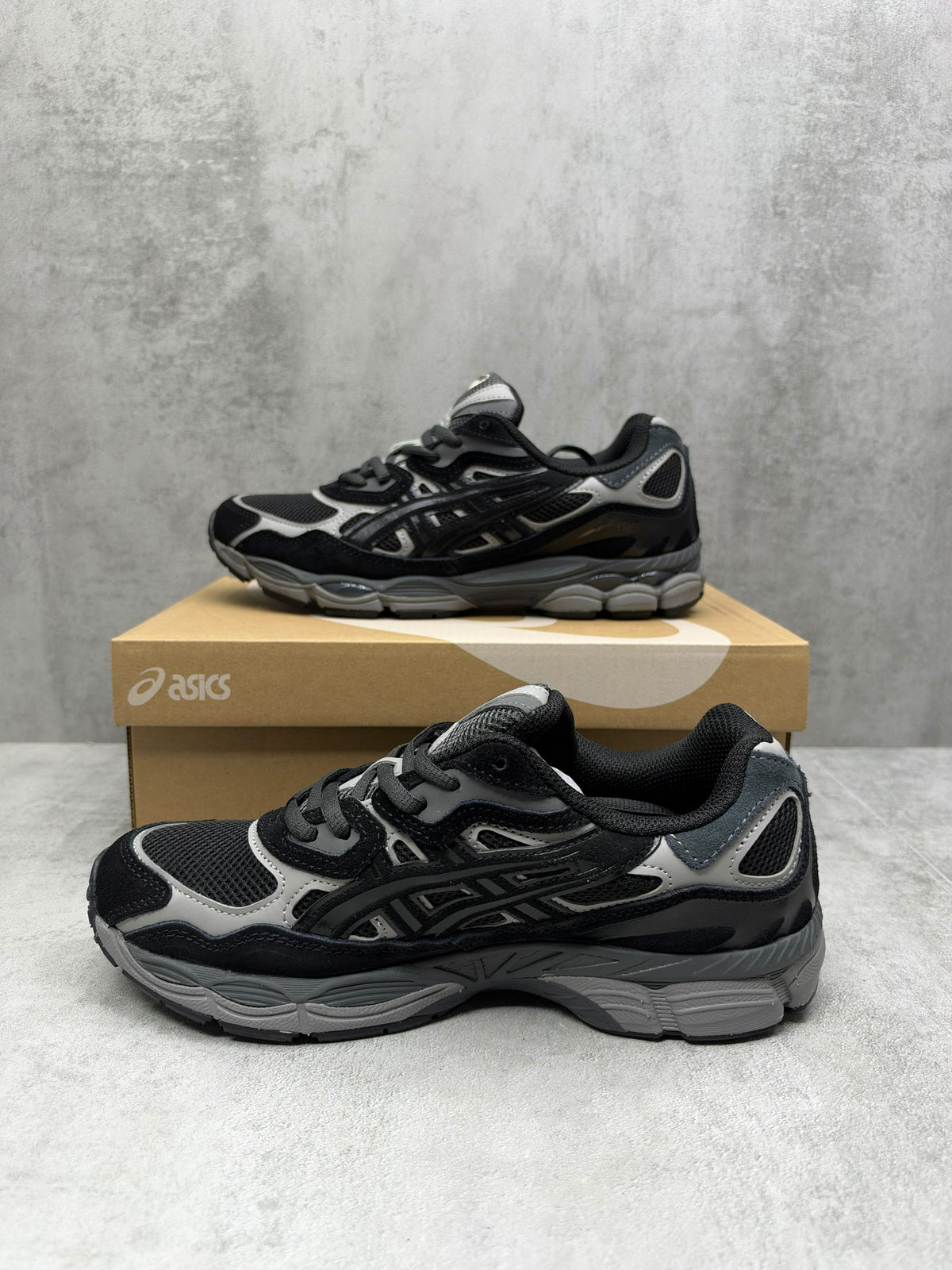ASICS GEL NYC BLACK