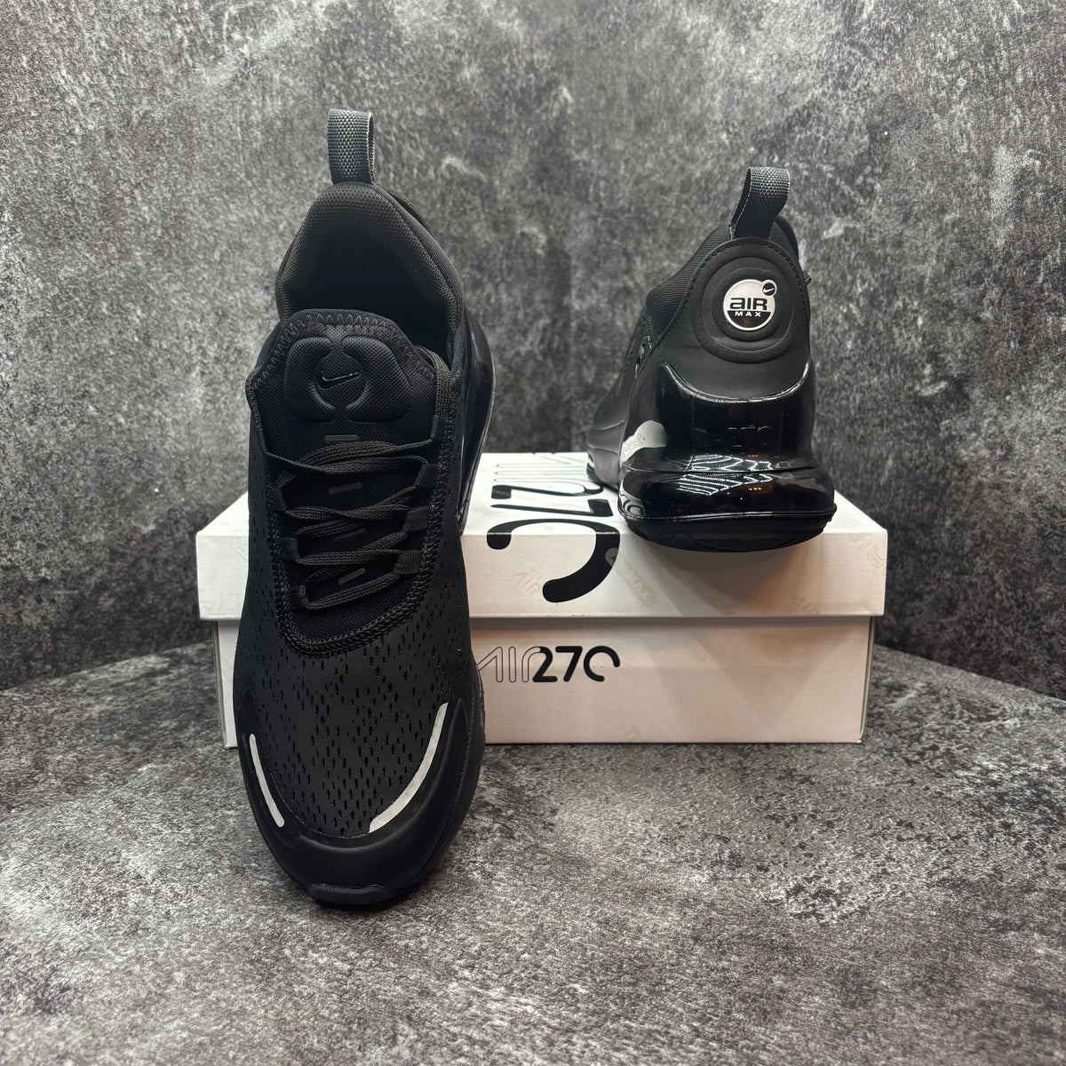 NIKE AIR MAX 270 BLACK