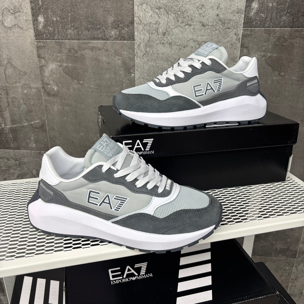 EA7 GREY & WHITE