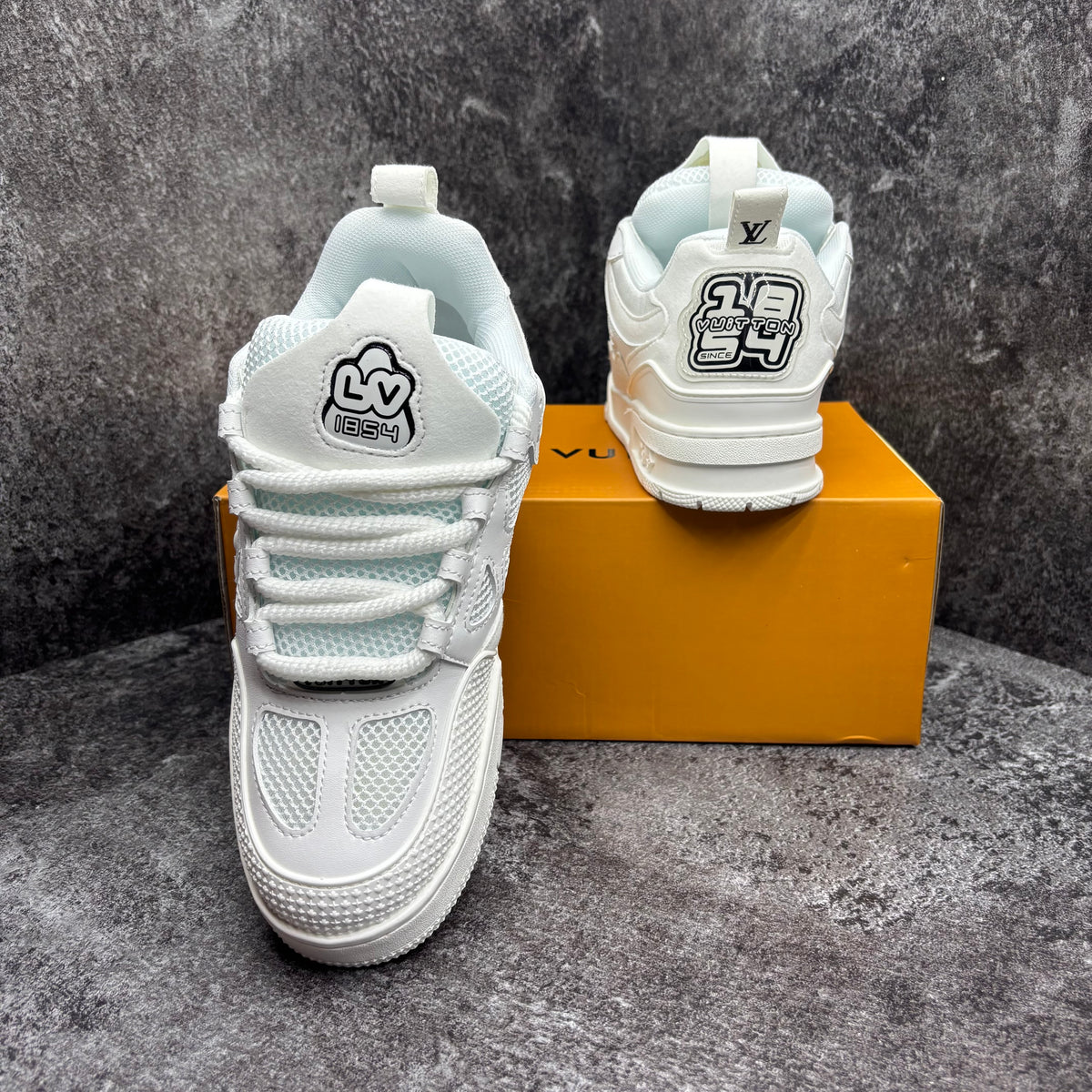 LOUIS VUITTON SKATE WHITE