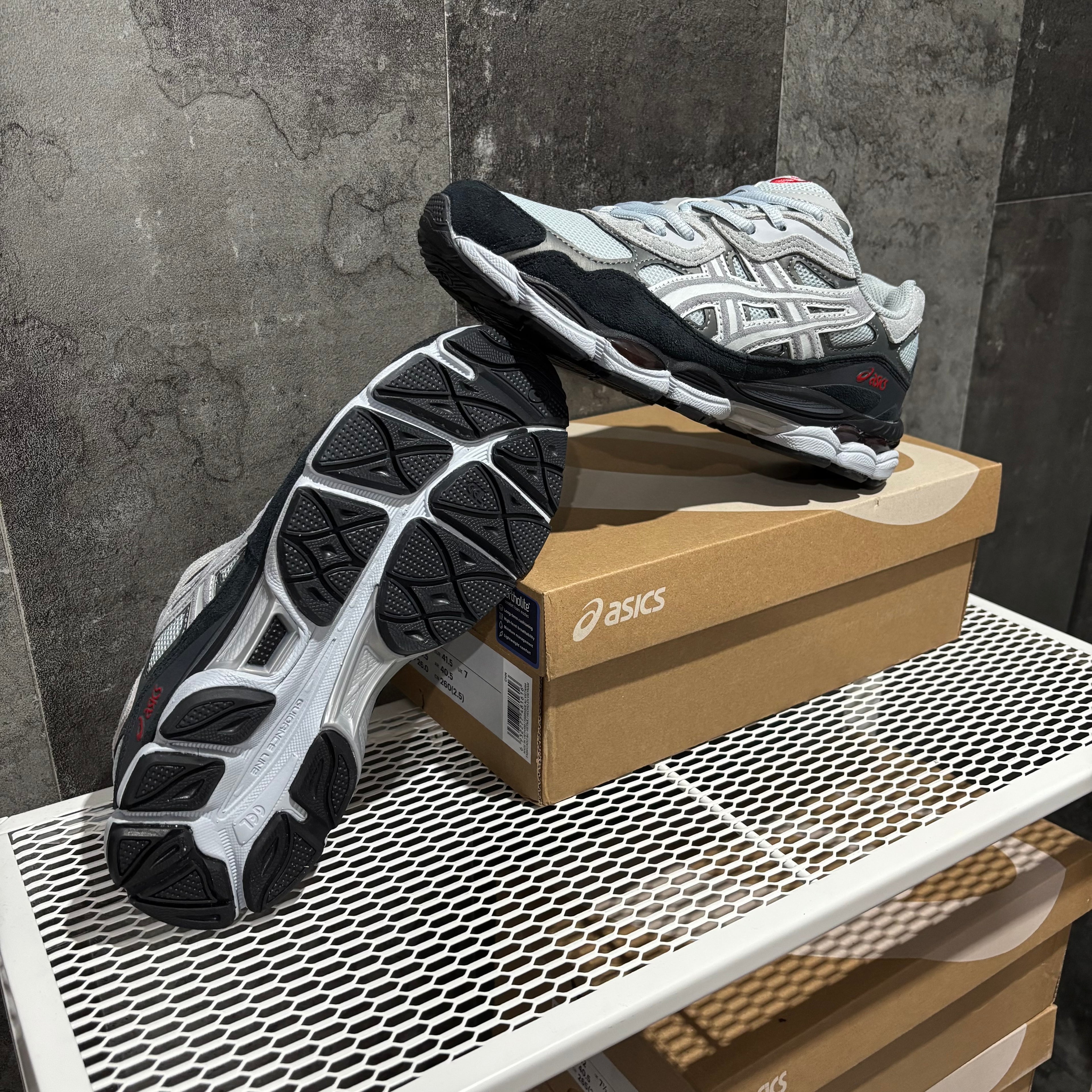 ASICS GEL NYC DOBLE CORDÓN