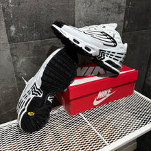 NIKE TUNED AIR MAX PLUS III WHITE