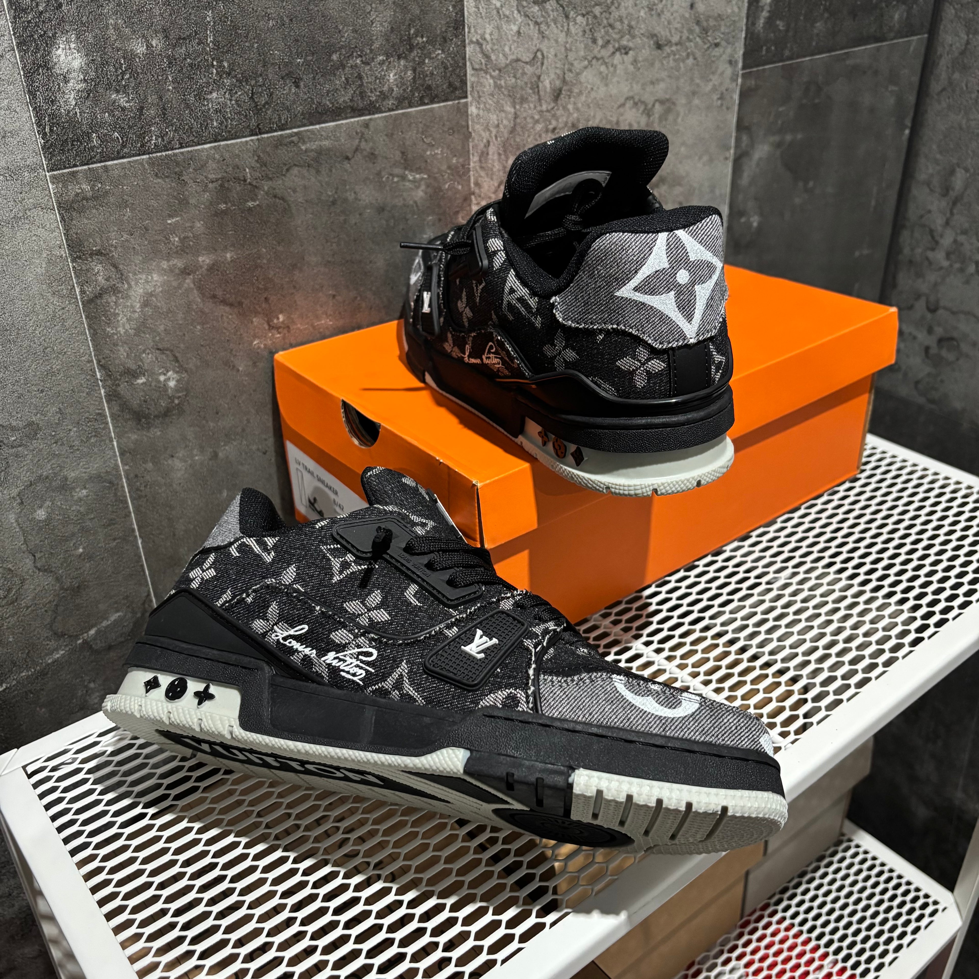 LV TRAINER EDICIÓN LIMITADA