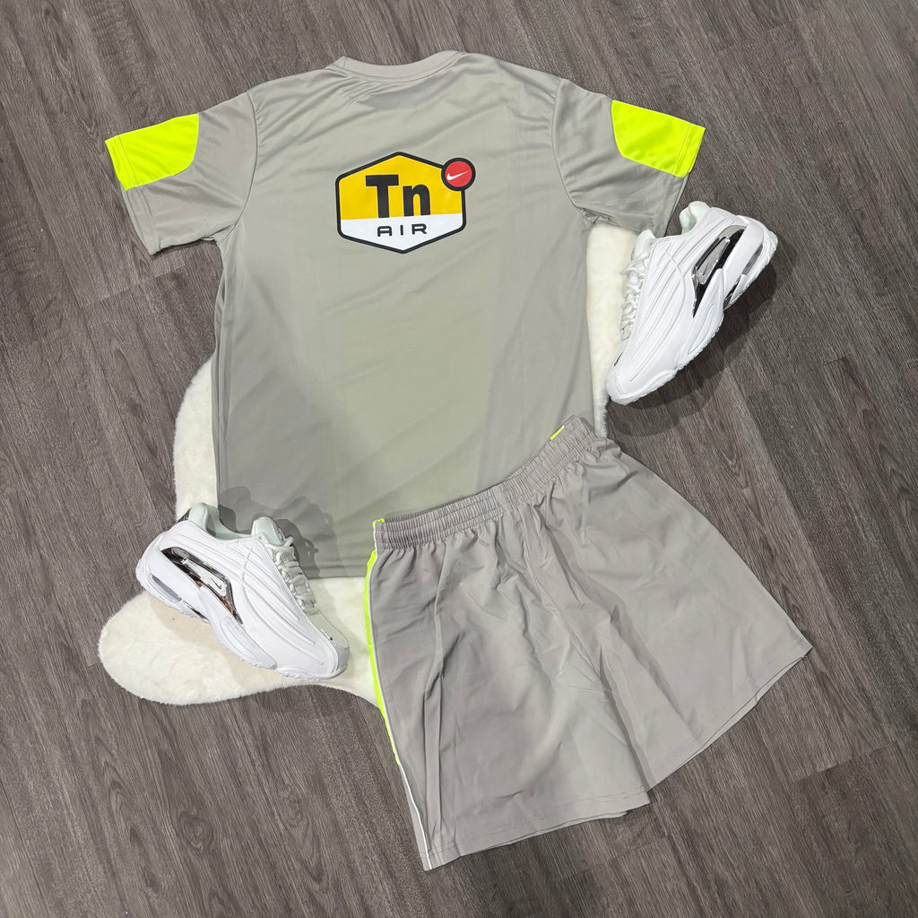Nike TN Grey & Green