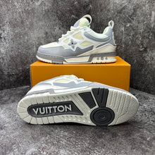 LOUIS VUITTON SKATE GREY & WHITE