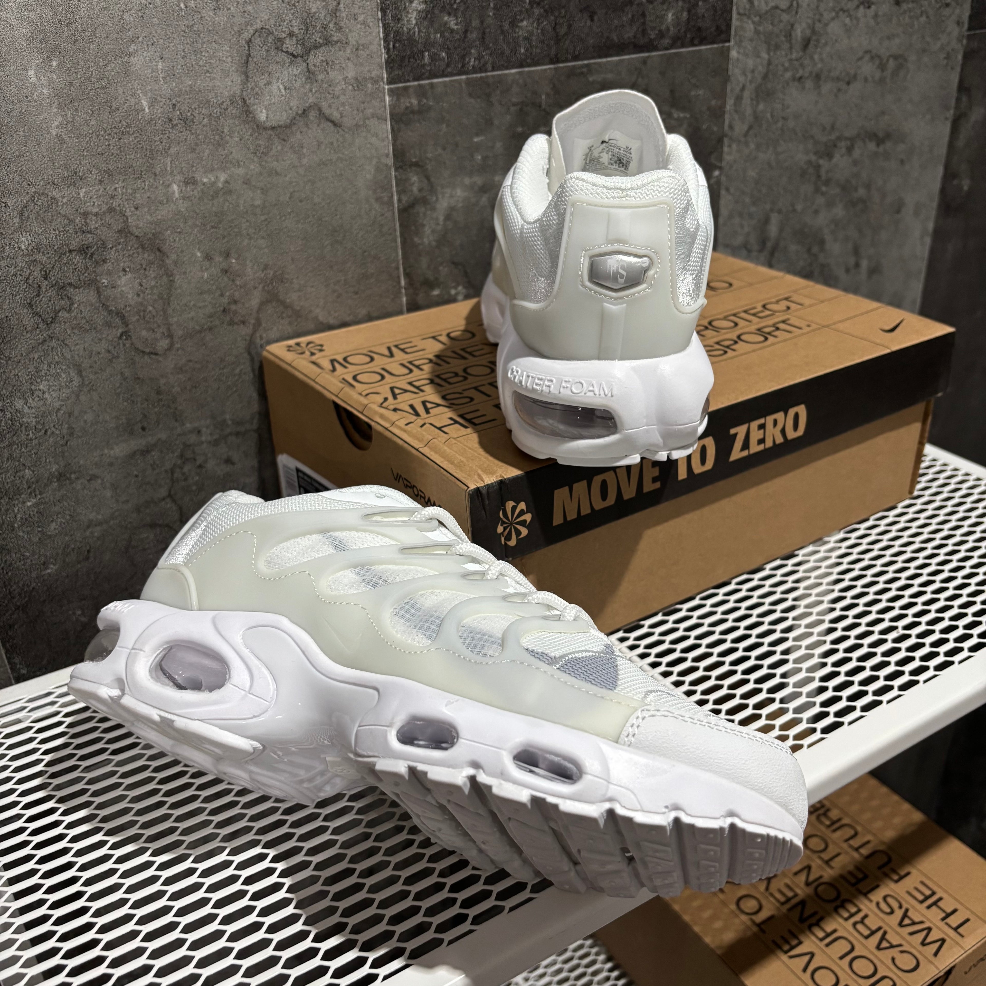 NIKE TERRASCAPE WHITE