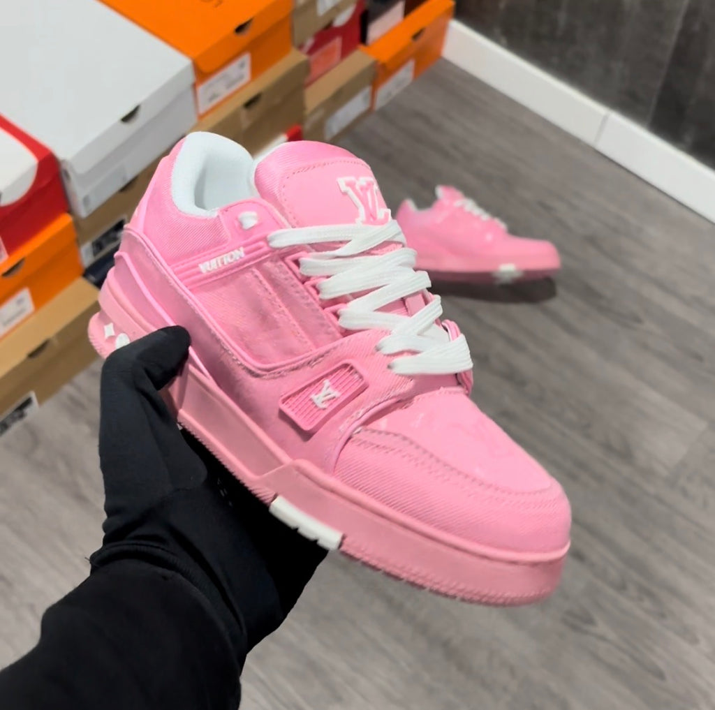 LV Trainer All Pink