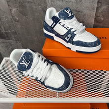 LOUIS VUITTON TRAINER WHITE BLUE