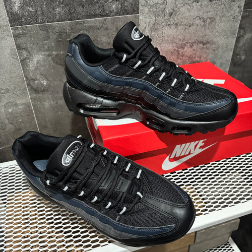 Air Max 95 Black & Blue