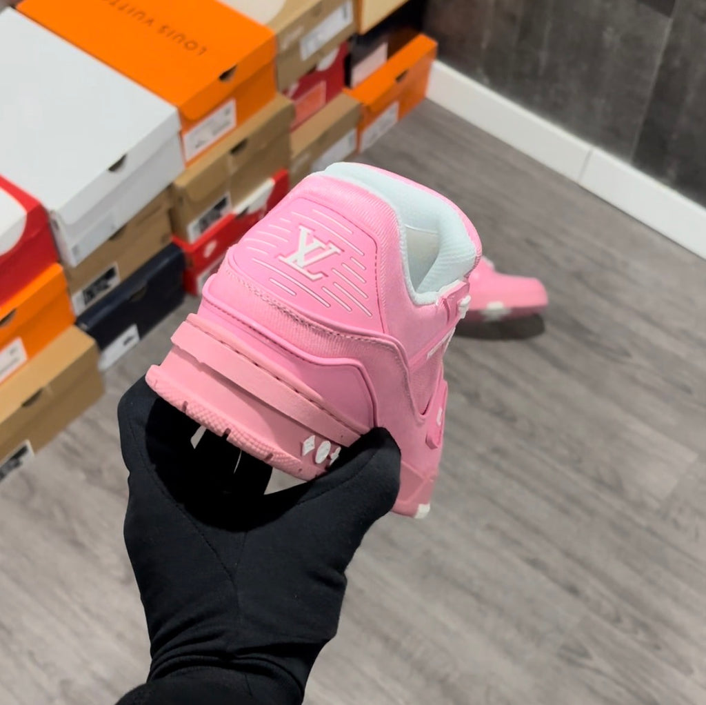 LV Trainer All Pink