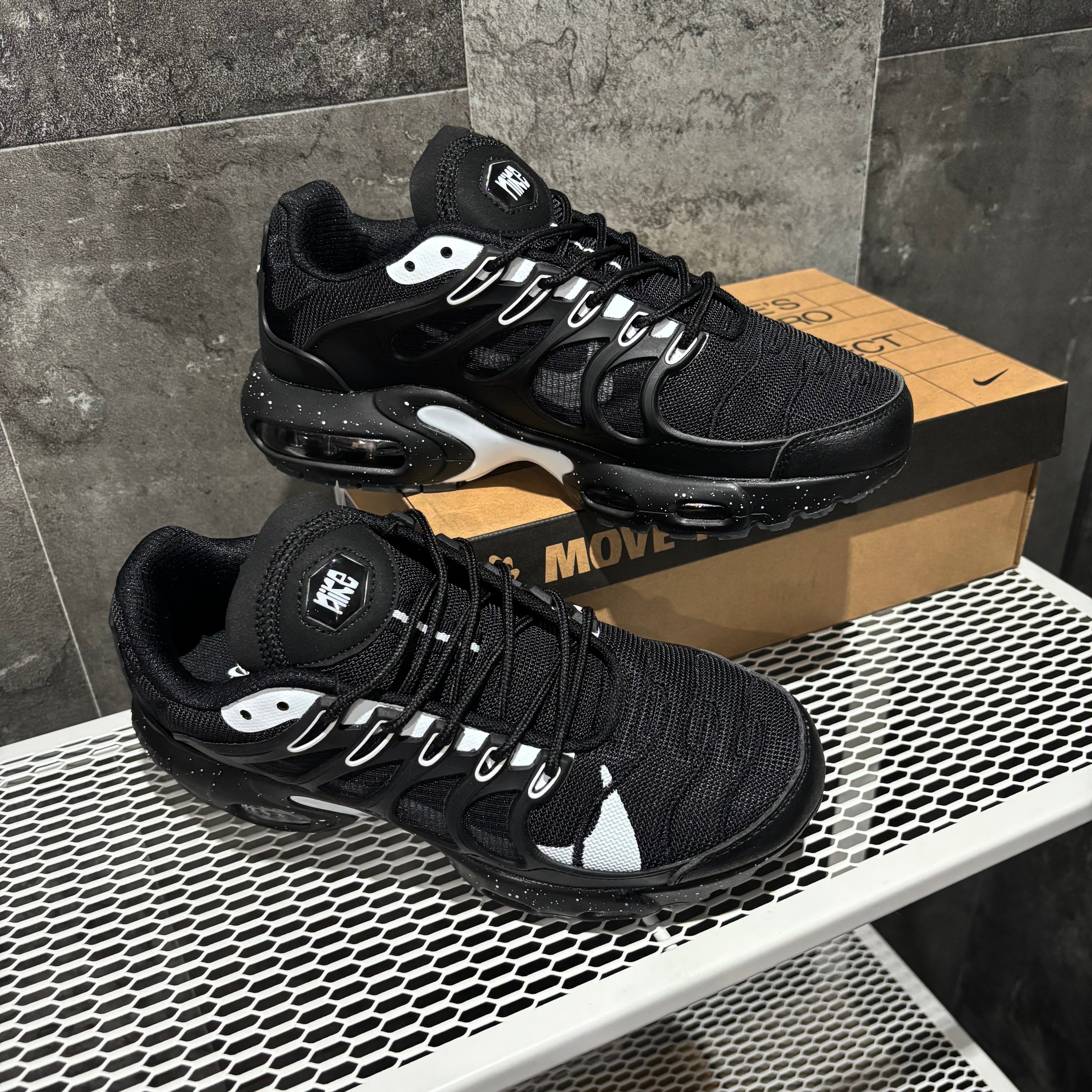 NIKE TERRASCAPE BLACK WHITE⚫️⚪️