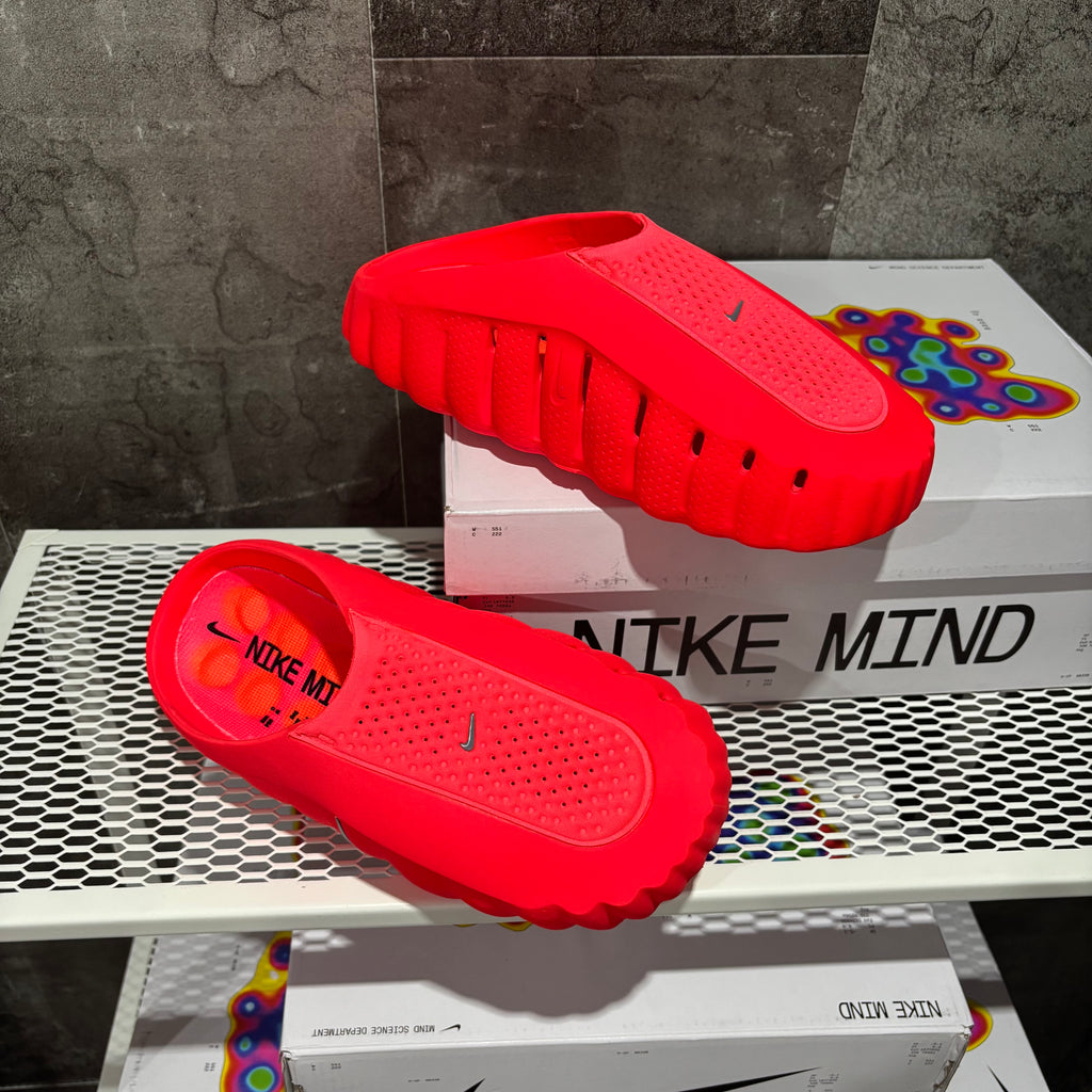 NIKE MIND 001 RED