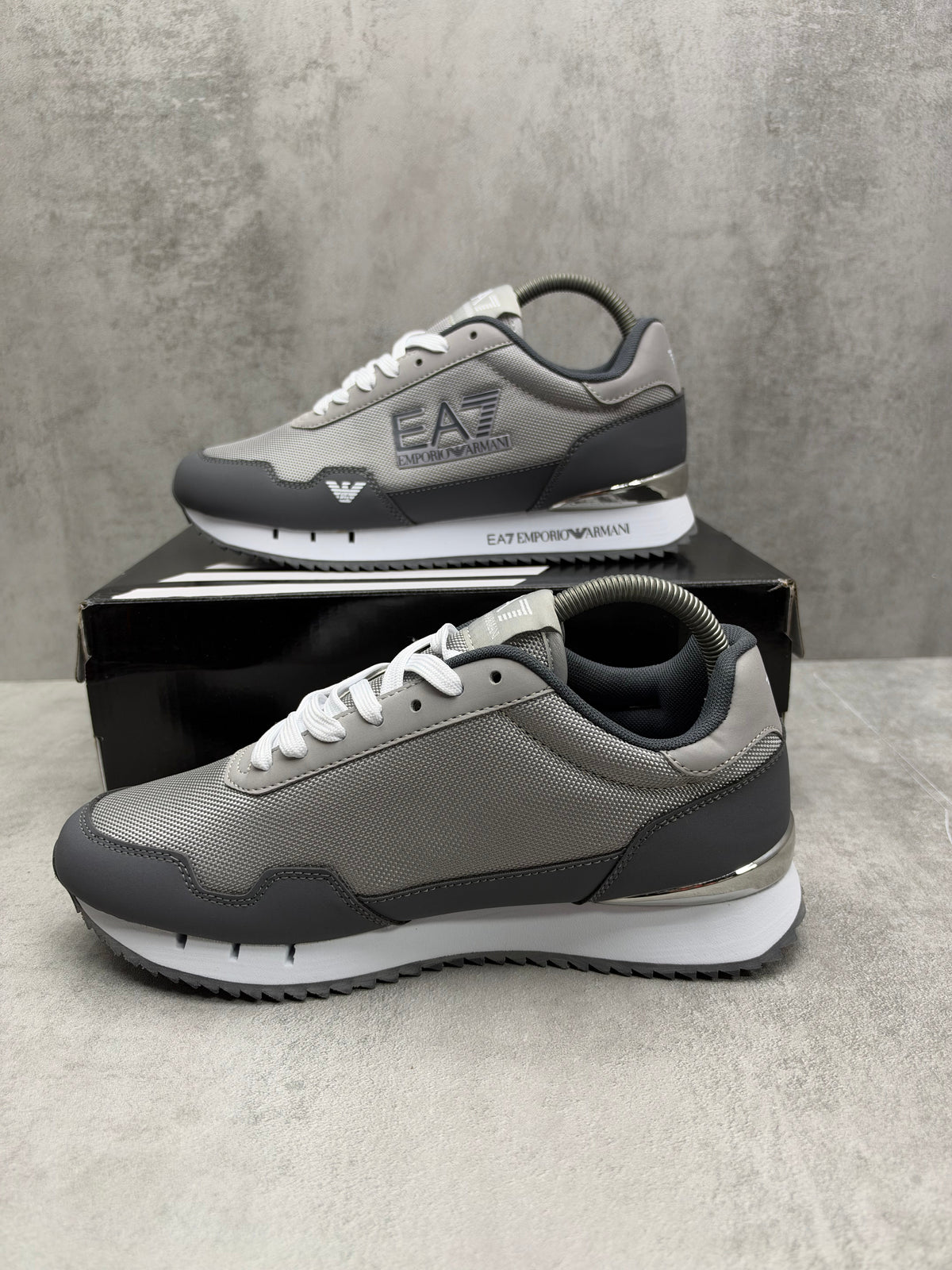 EA7 GREY