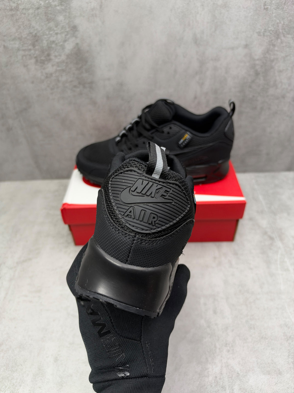 NIKE AIR MAX 90 BLACK