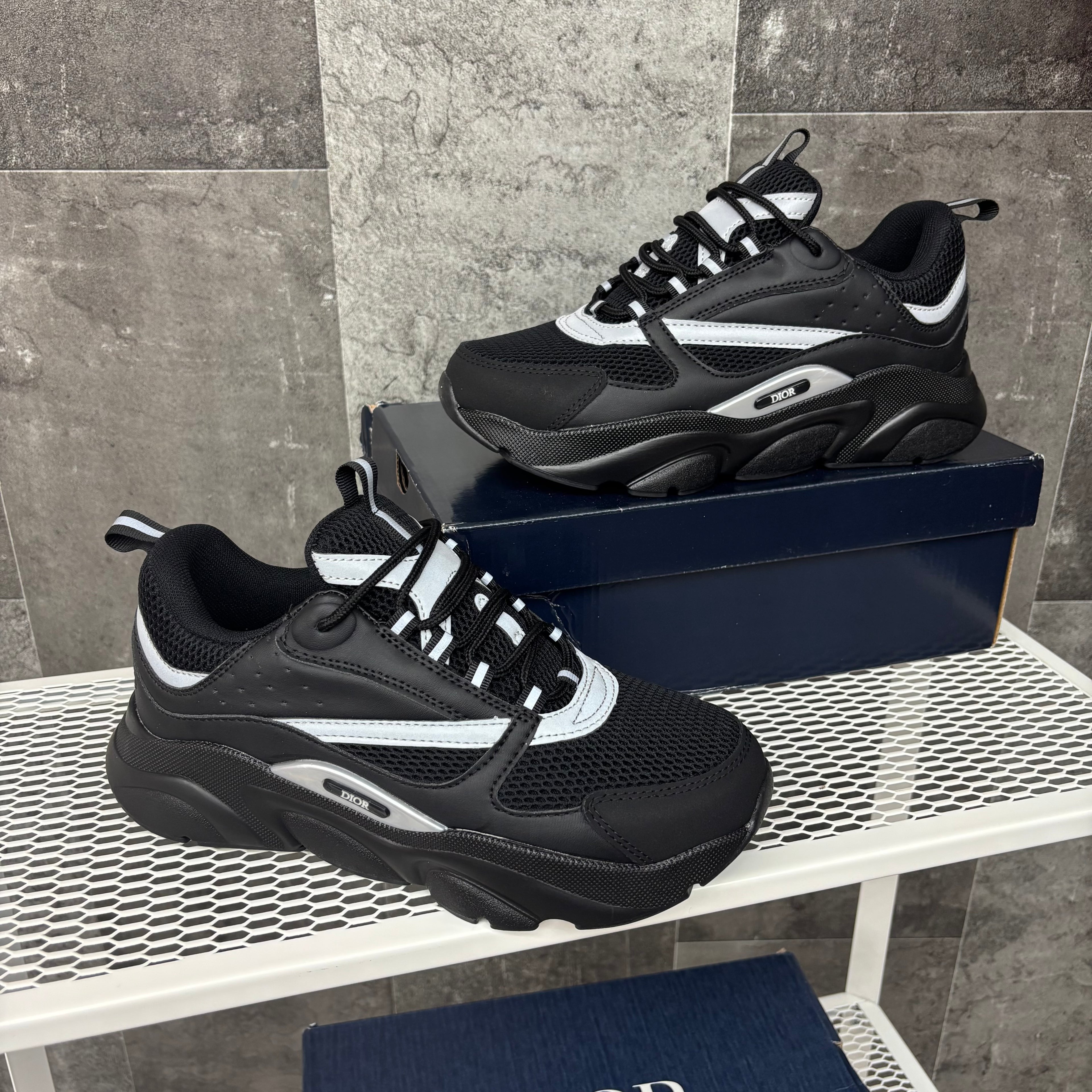 DIOR B22 BLACK