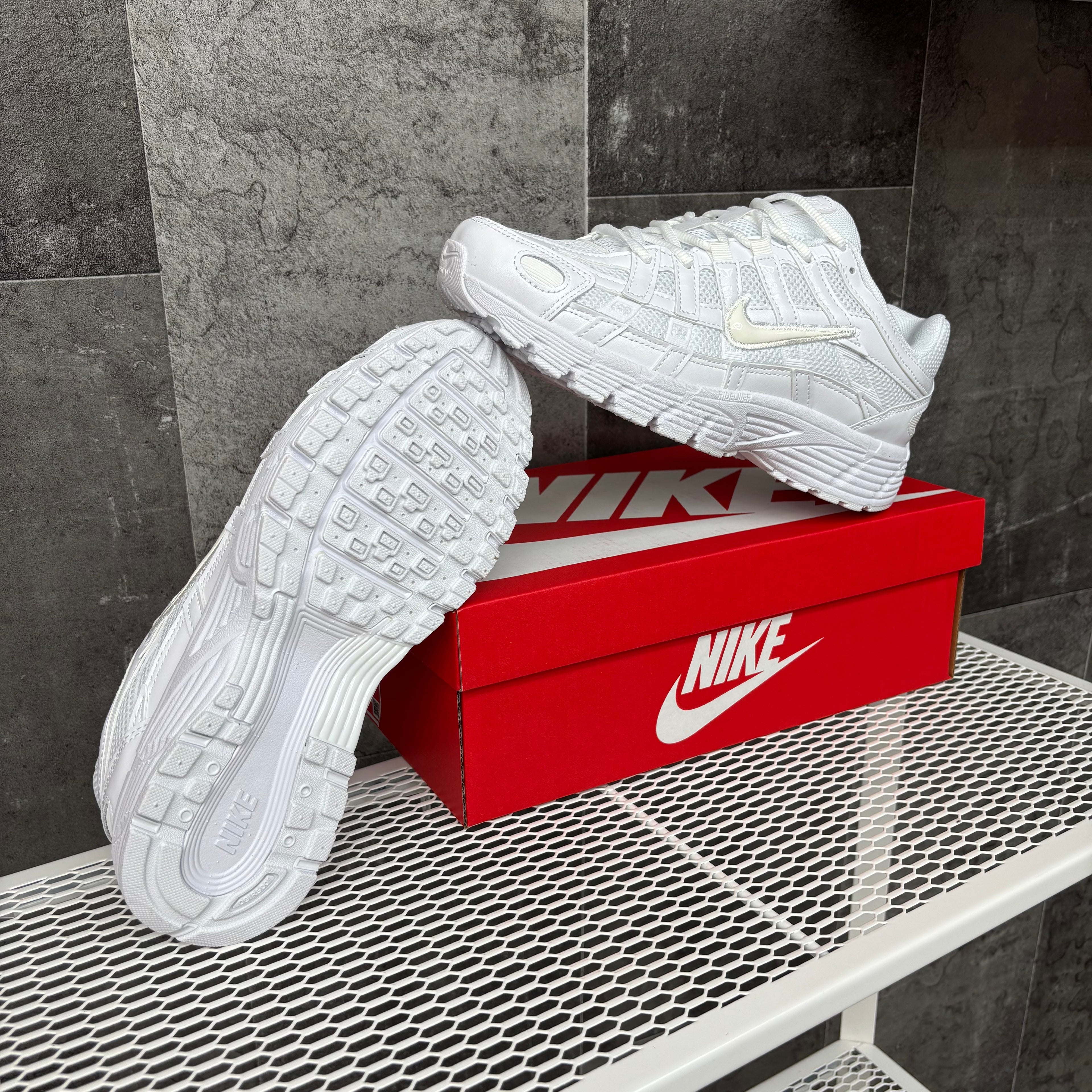 P-6000 WHITE