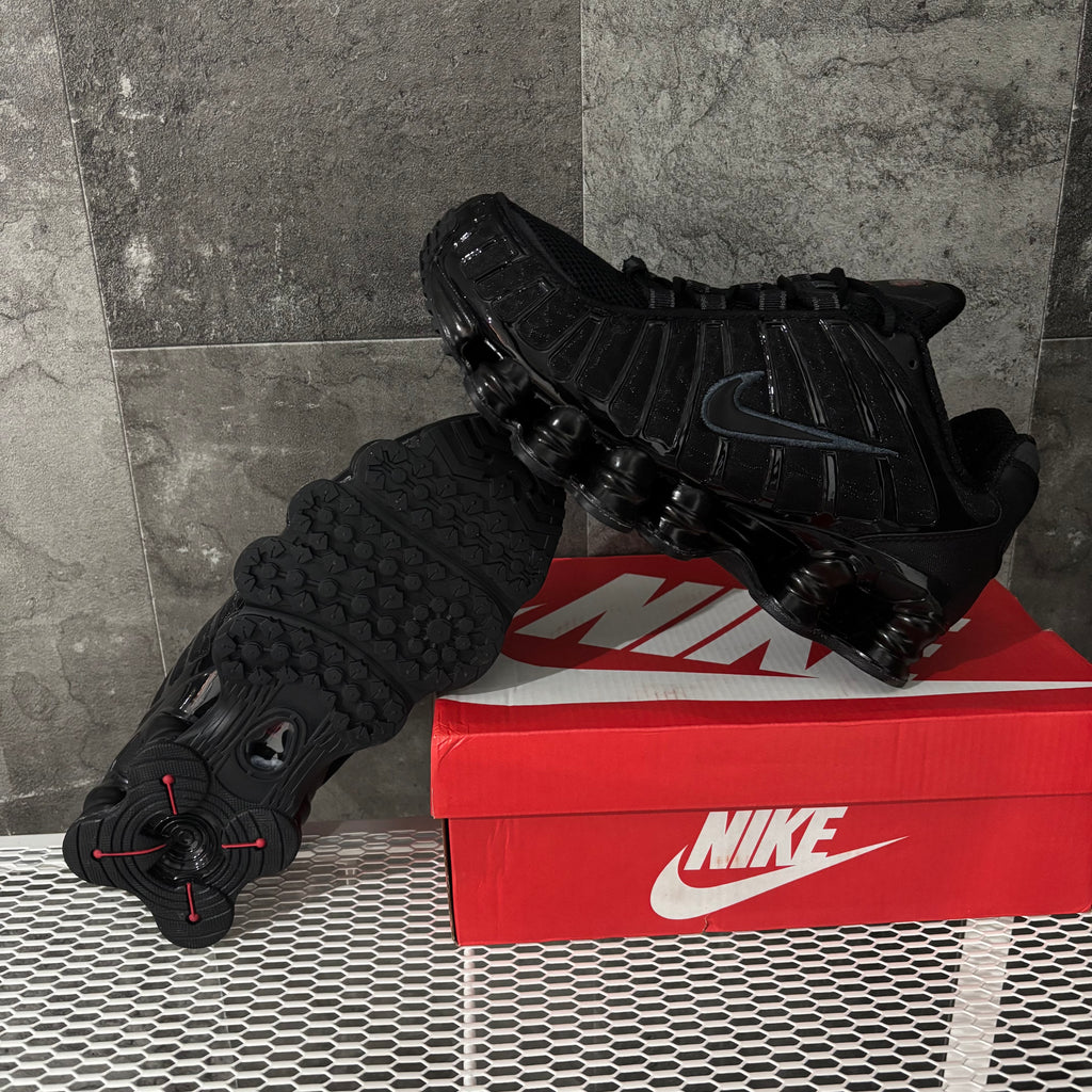 “NIKE SHOX TL ALL BLACK ⚫️”