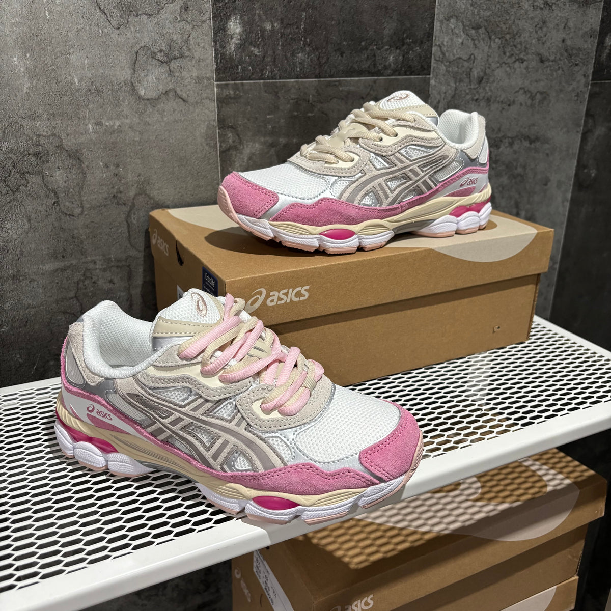 ASICS GEL NYC DOBLE CORDÓN