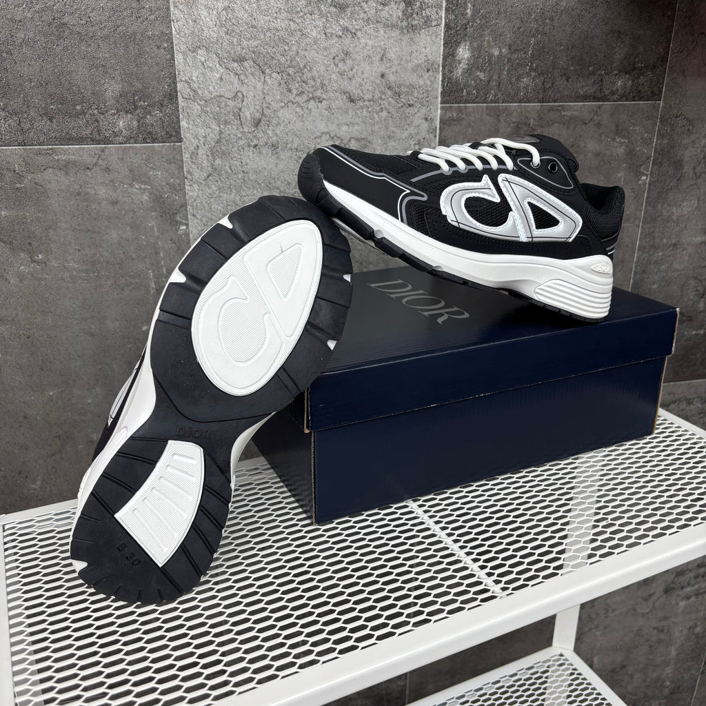 DIOR B30 BLACK & WHITE