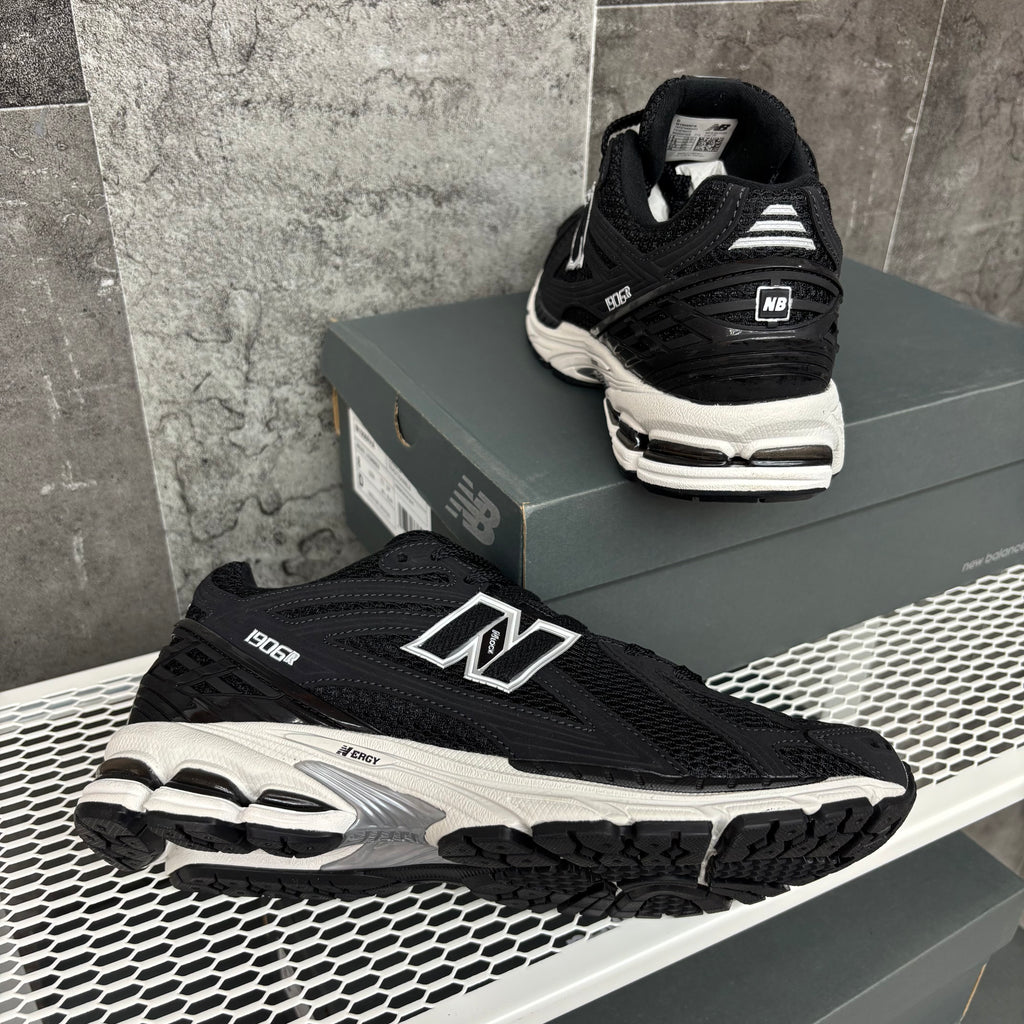 New Balance 1906R