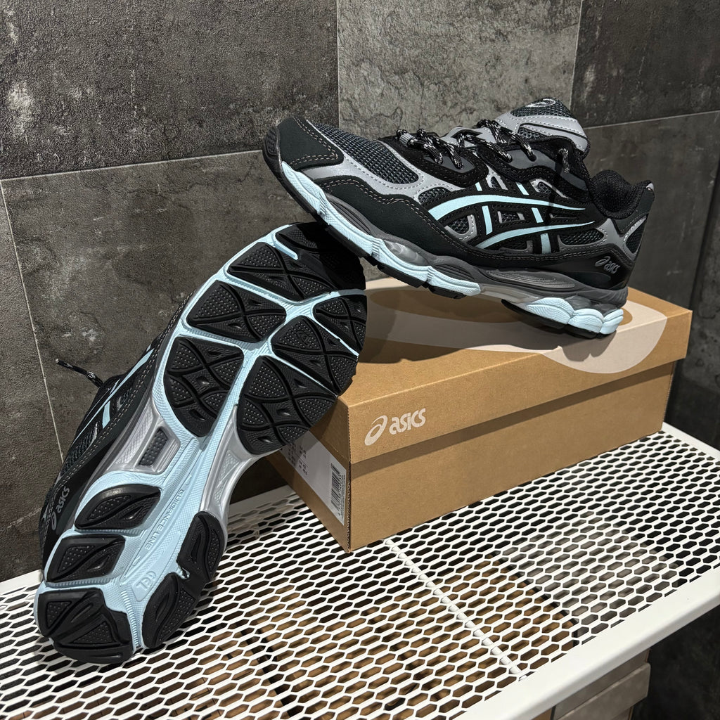 ASICS QUANTUM GEL BLUE & BLACK