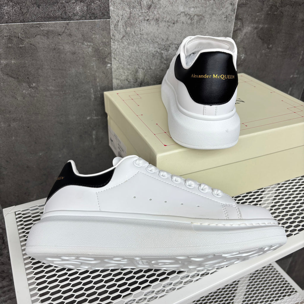 Alexander Mcqueen