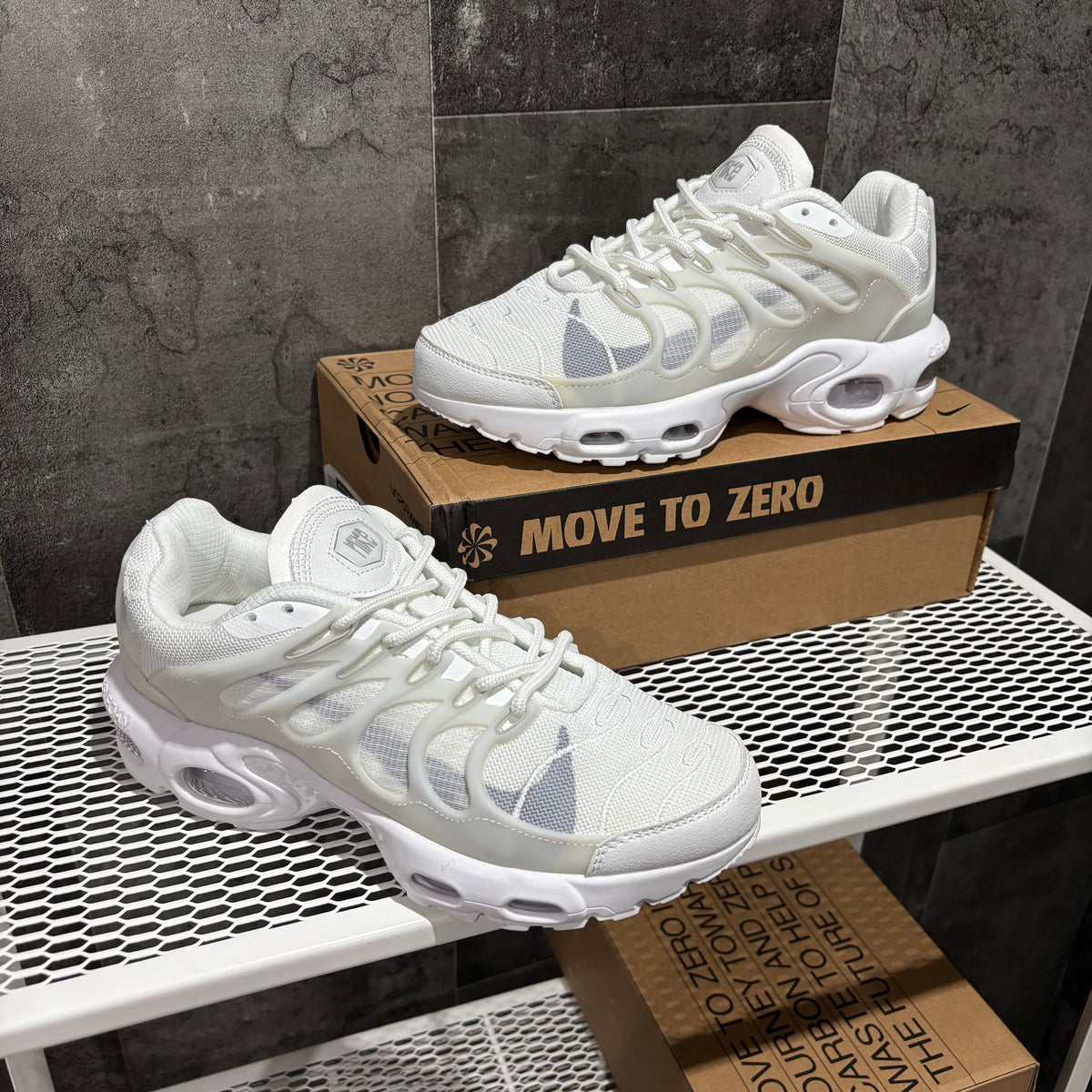 NIKE TERRASCAPE WHITE