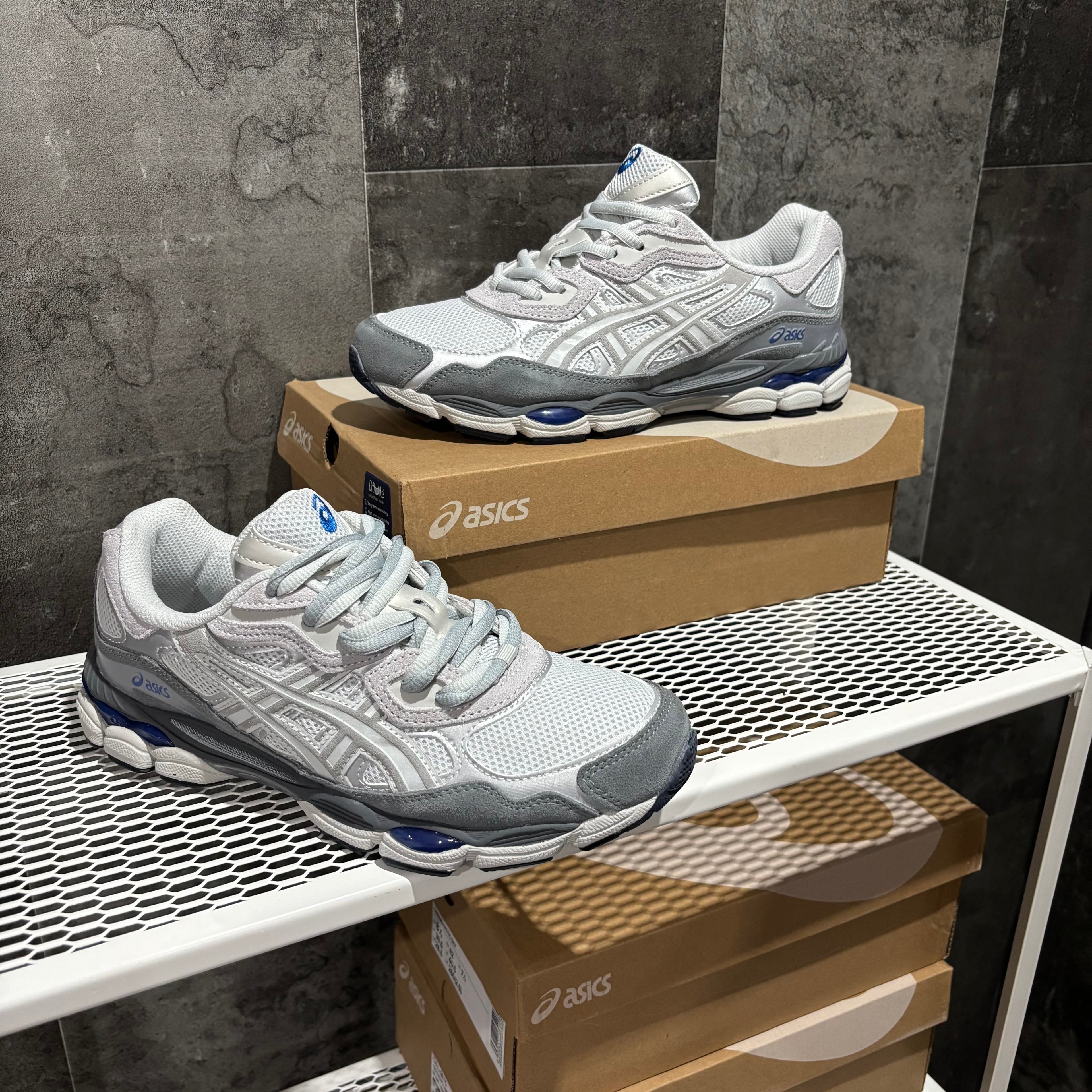 ASICS GEL NYC DOBLE CORDÓN