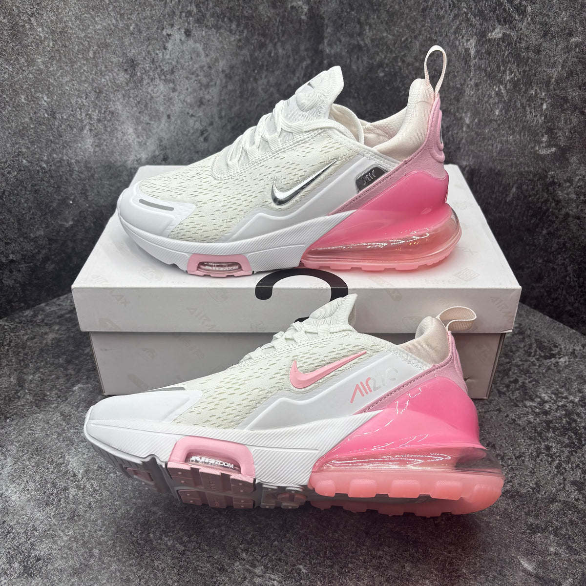 NIKE AIR MAX 270 WHITE & PINK