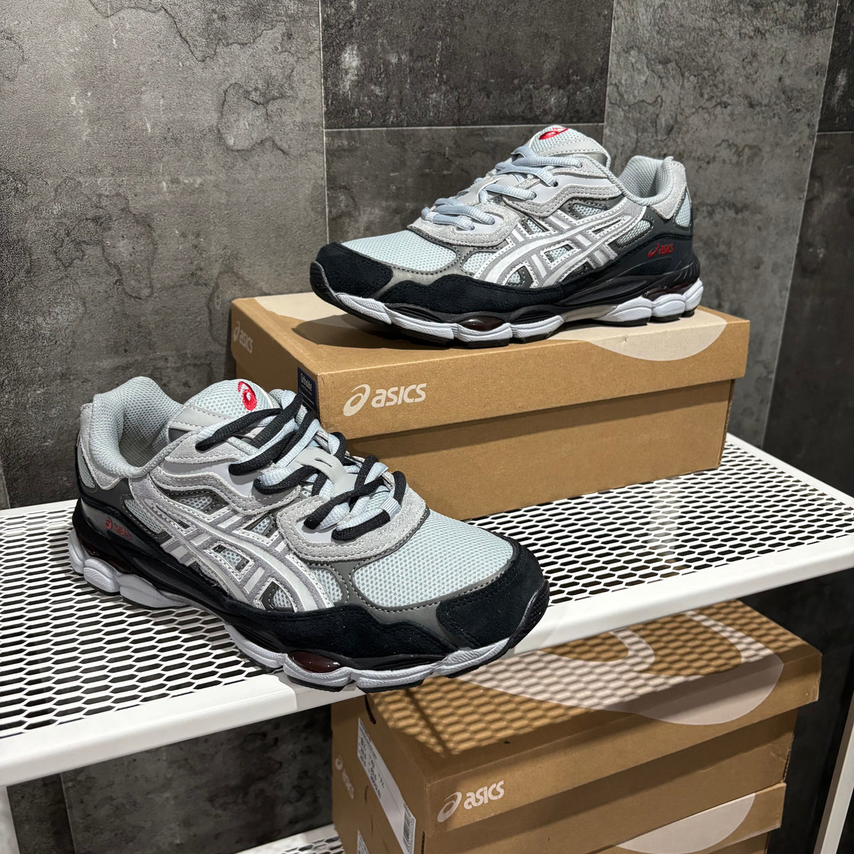 ASICS GEL NYC DOBLE CORDÓN
