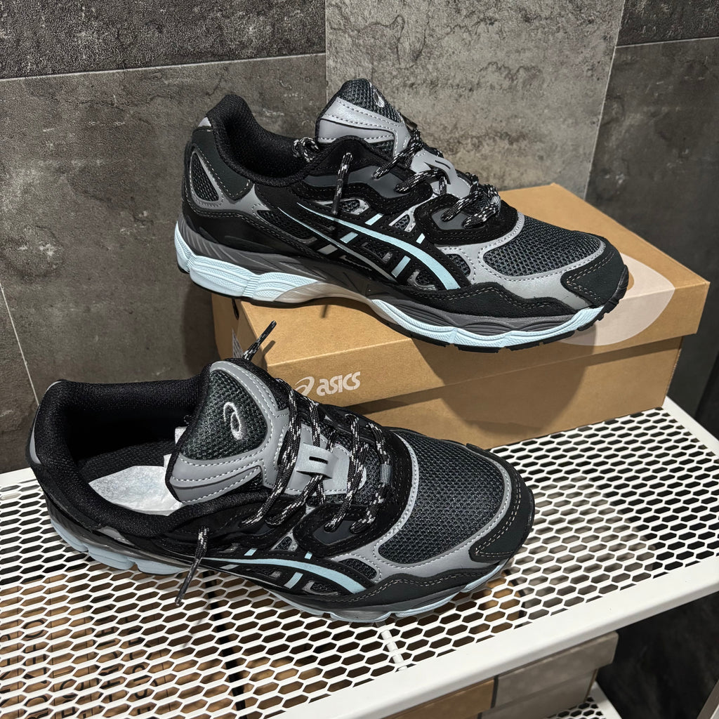 ASICS QUANTUM GEL BLUE & BLACK