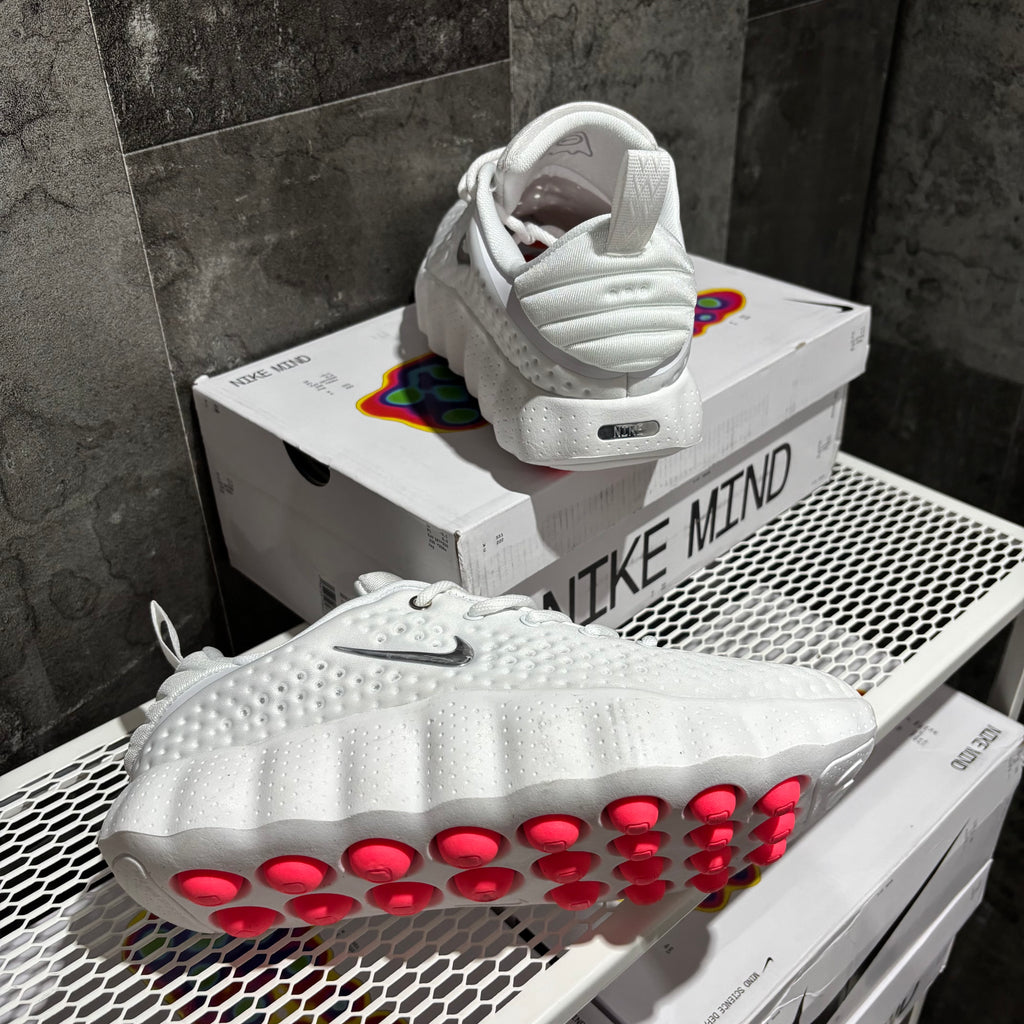 NIKE MIND 002 WHITE