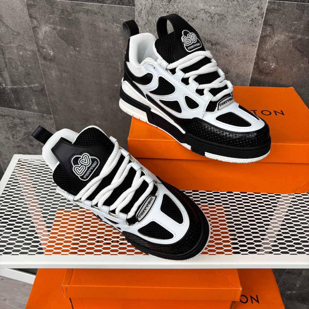 LV SKATE BLACK & WHITE