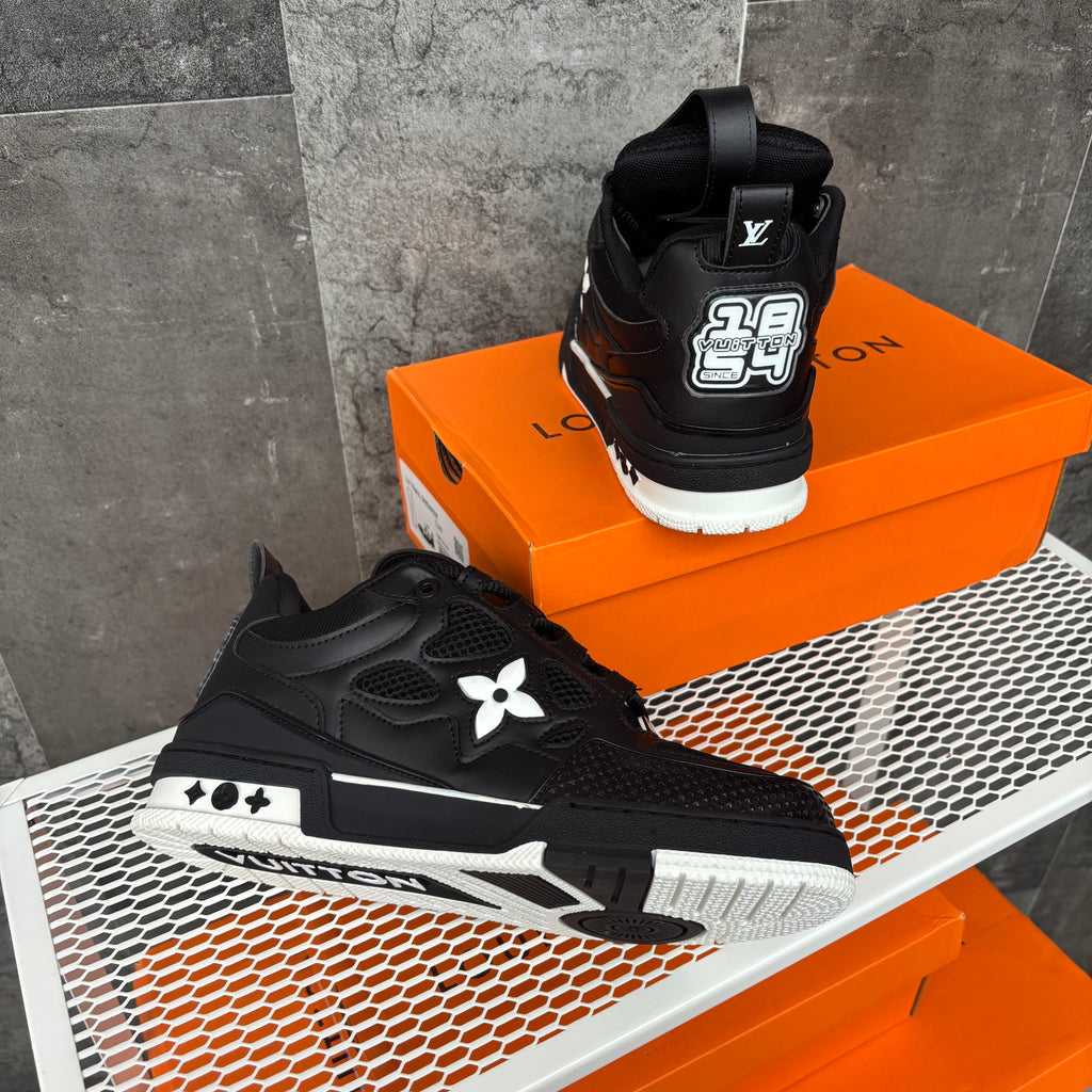 LV SKATE BLACK & WHITE 1854 EDICIÓN LIMITADA