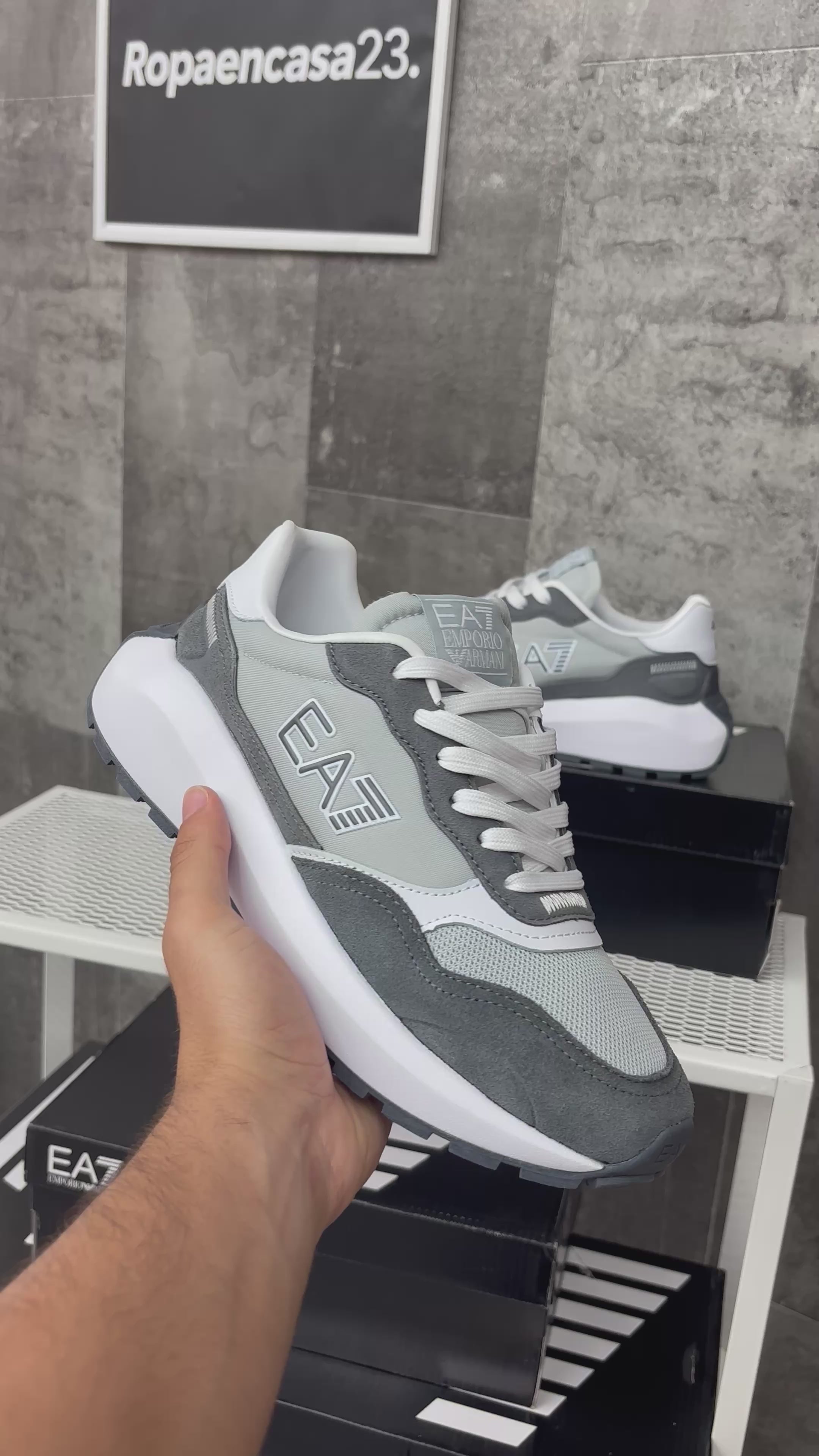 EA7 GREY