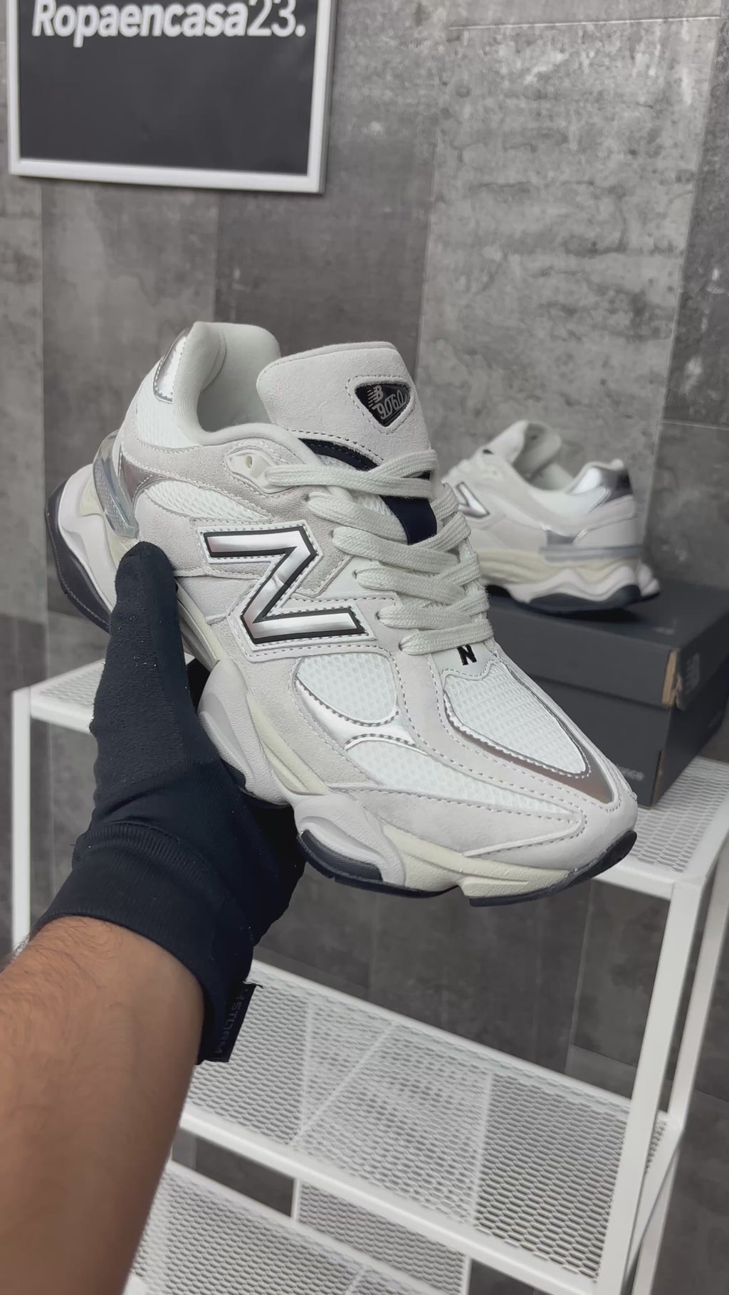 New Balance 9060