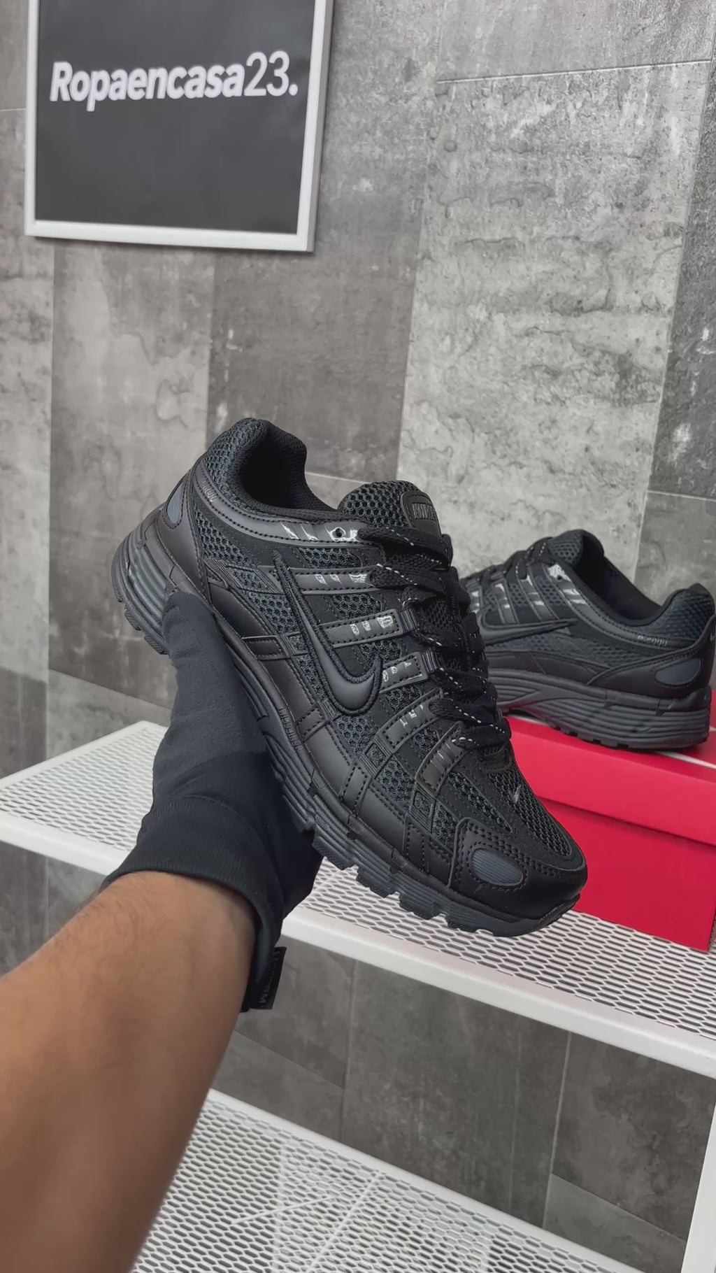 P-6000 BLACK