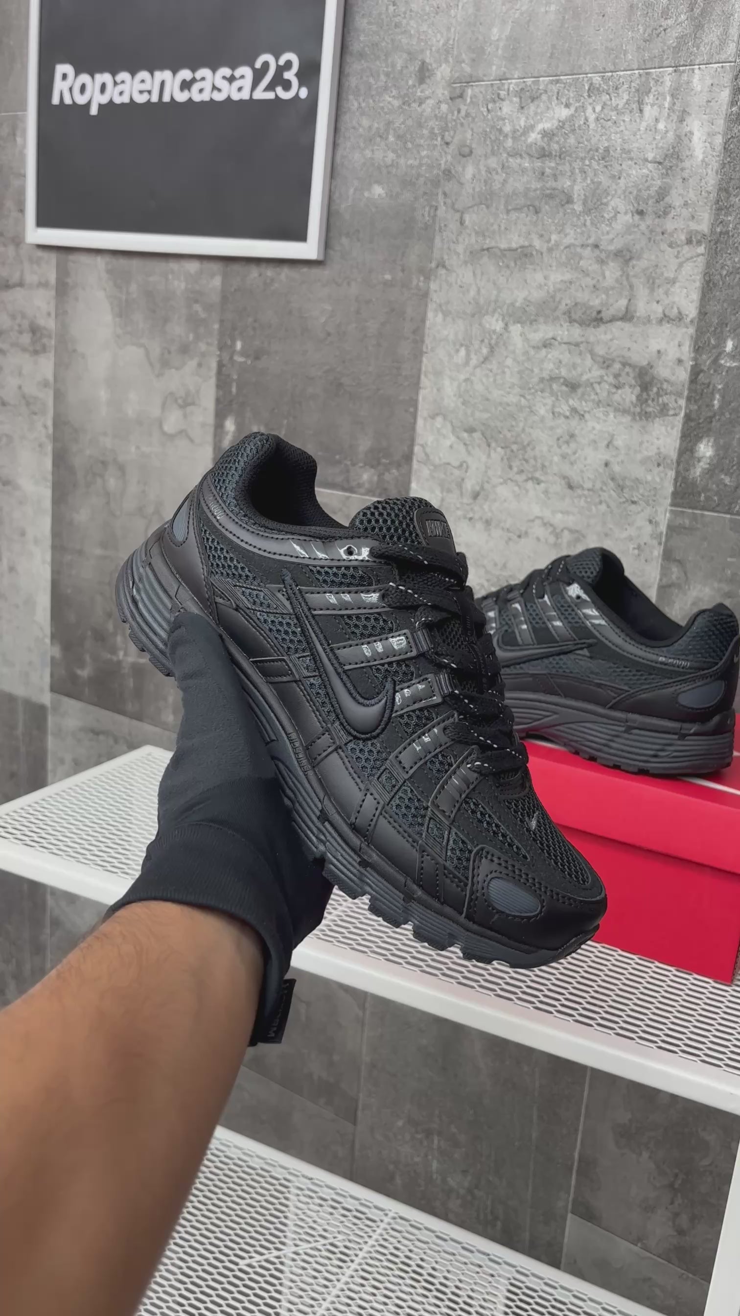 P-6000 BLACK