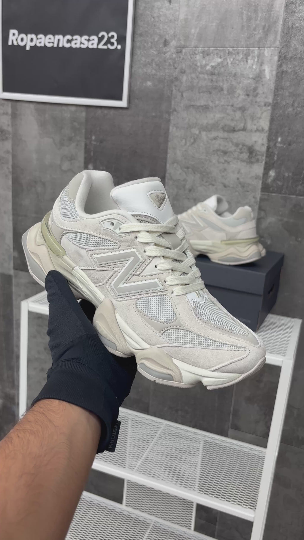 New Balance 9060