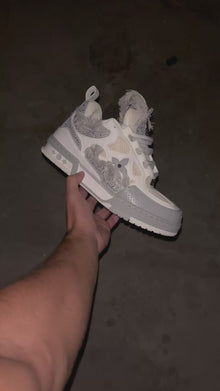 LOUIS VUITTON SKATE SWAROVSKI GREY